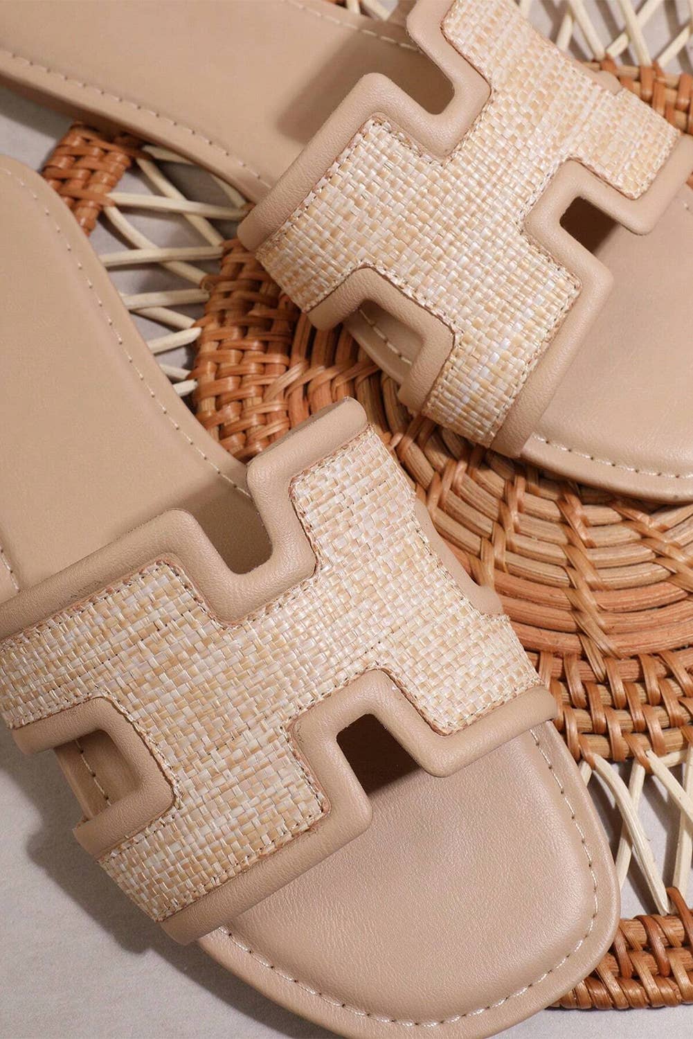 Raffia Detail Hollowed Open Toe Sandals