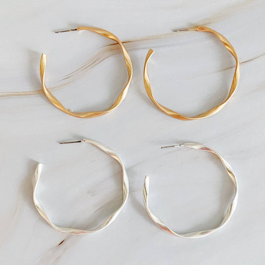 Gentle Wave Sleek Hoop Earrings